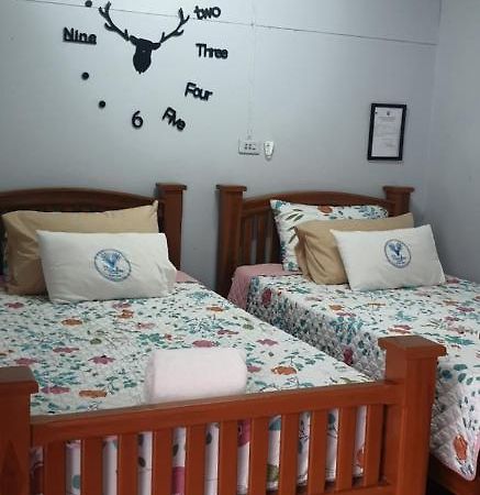 Reindeer House Wat Chedi Hotel Sichon Ngoại thất bức ảnh